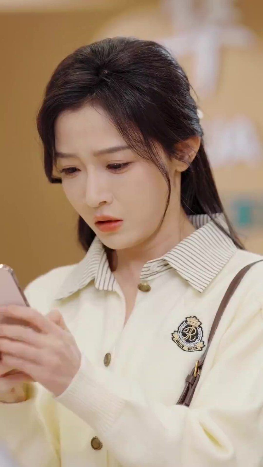 离婚后，陆总舔狗上身帮我提鞋（离婚后陆总舔狗上身帮我提鞋）